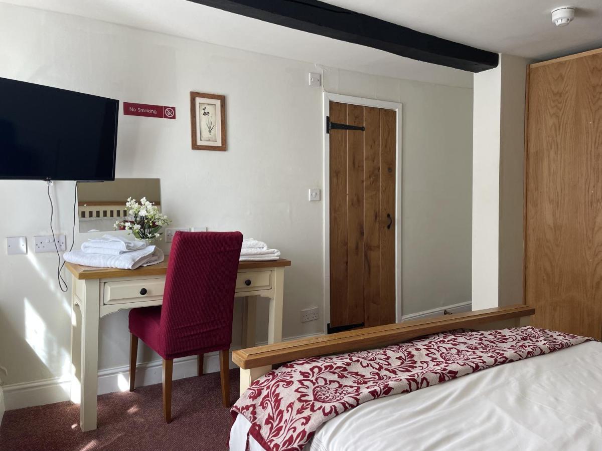 Wiveliscombe White Hart Hotel חדר תמונה