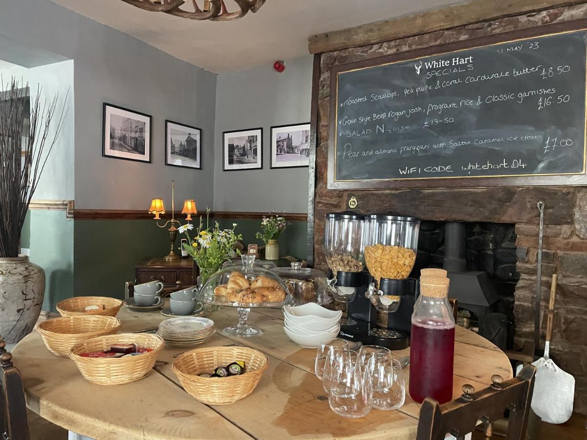Wiveliscombe White Hart Hotel מראה חיצוני תמונה