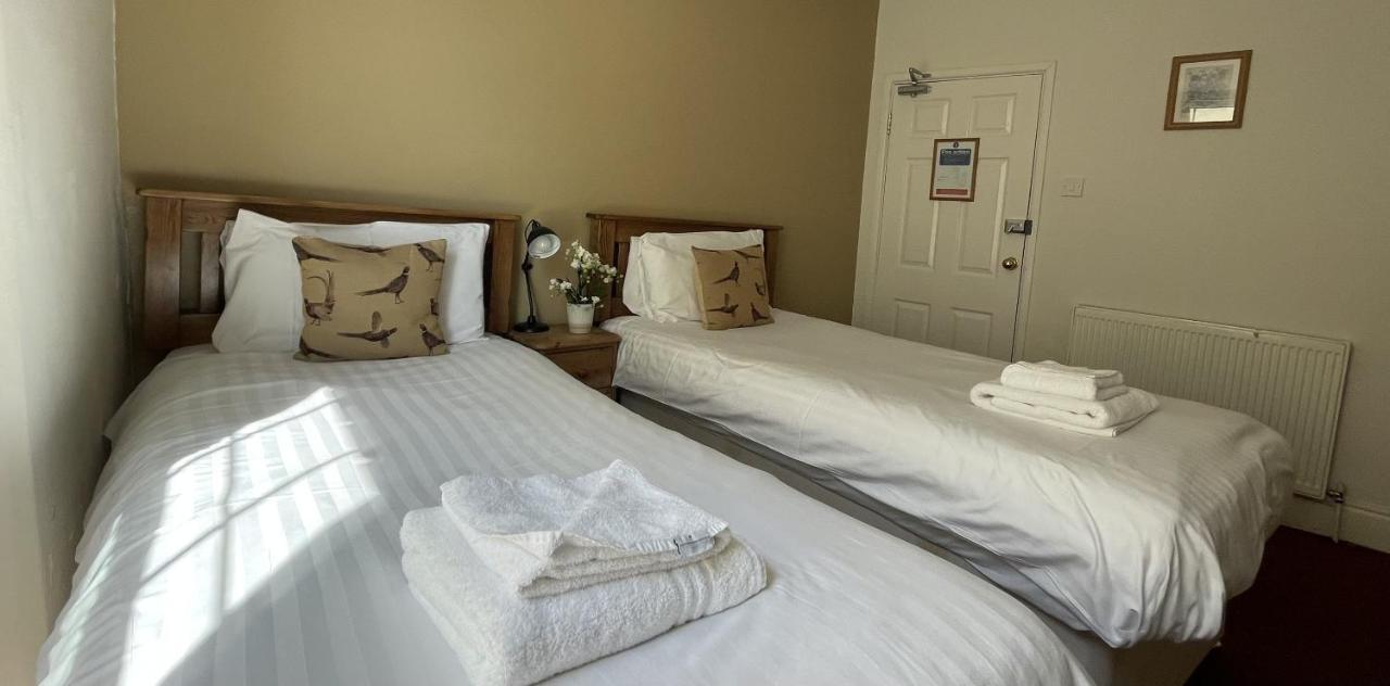 Wiveliscombe White Hart Hotel חדר תמונה